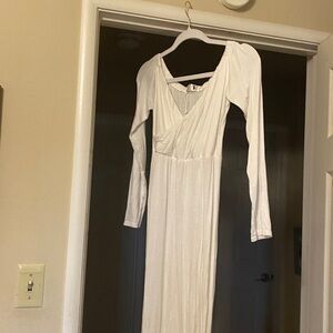 JustVH White Maternity Dress